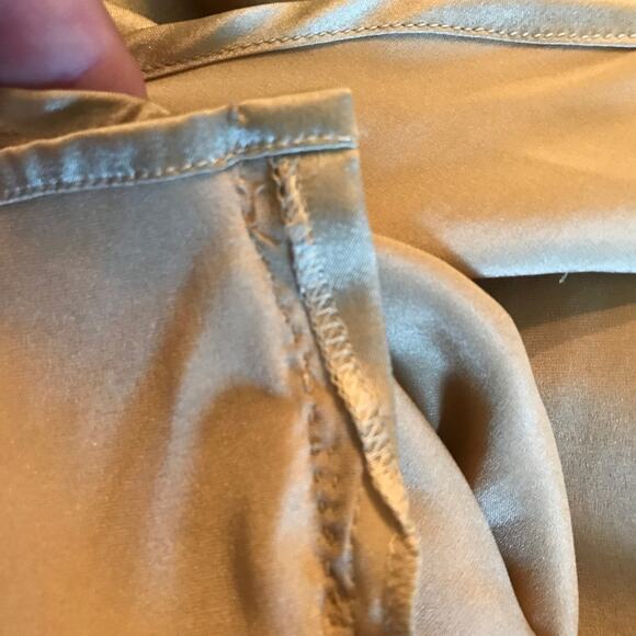 Cache Blouse Medium Womens Silk Satin Long Sleeve Gold Wrap Dressy Soft Sheen M - Picture 8 of 8